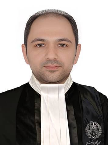 تصویر وکیل